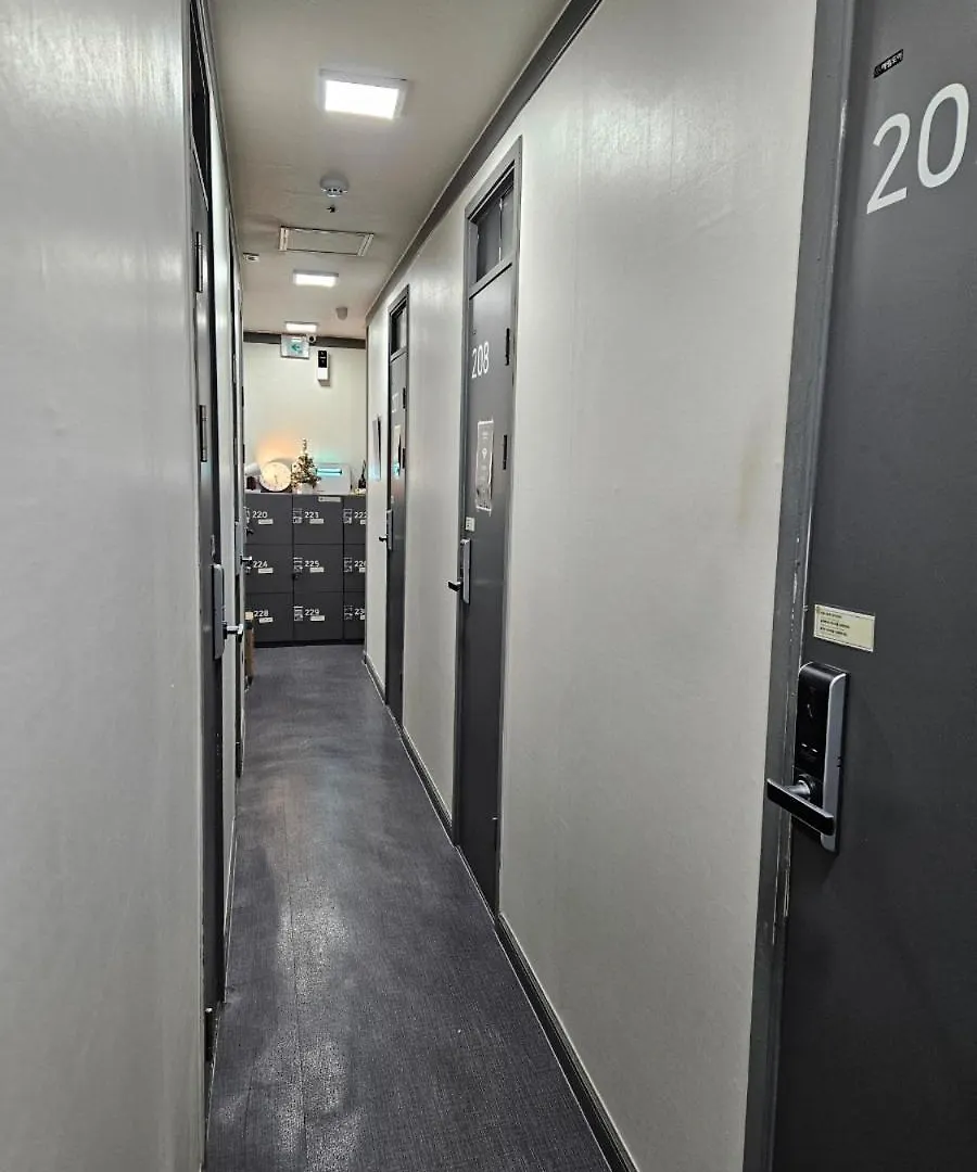 Singleguesthouse Cozybed -Man Only- Soul Hostel
