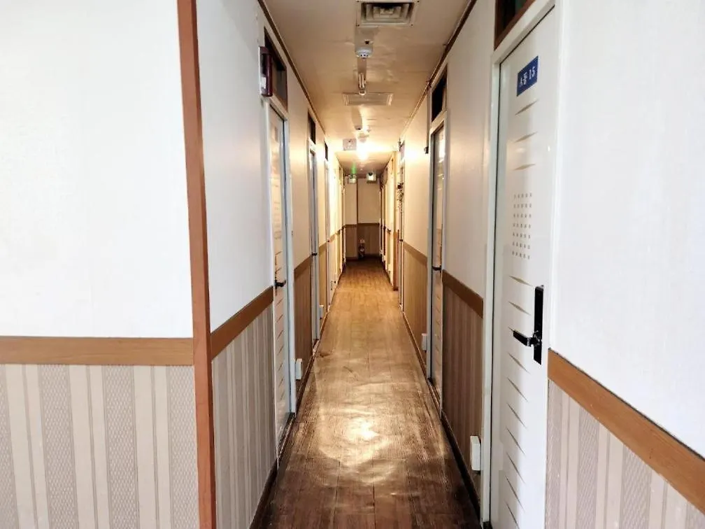 Singleguesthouse Cozybed -Man Only- Seoul 0*,